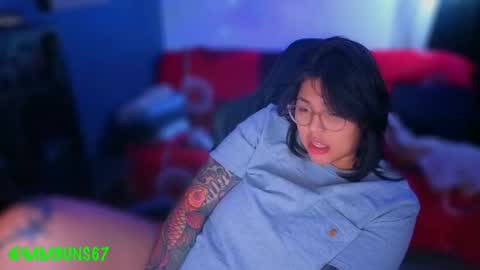 Mia online show from 11-19-25, 12:54