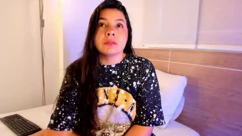 IG Yojanagomez  online show from 05-12-26, 12:35