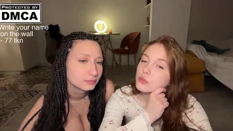 Mia online show from 03-18-26, 11:19