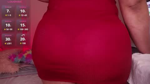 Snapshot of miafuegolatino chatting on 04-23-26, 02:57 mia online show from 04-23-26, 02:57