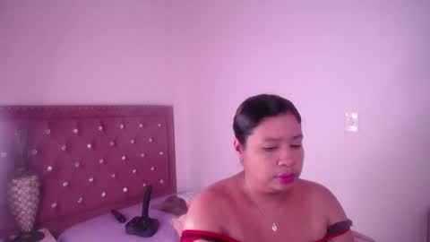 Snapshot of miafuegolatino chatting on 06-05-26, 07:25 mia online show from 06-05-26, 07:25