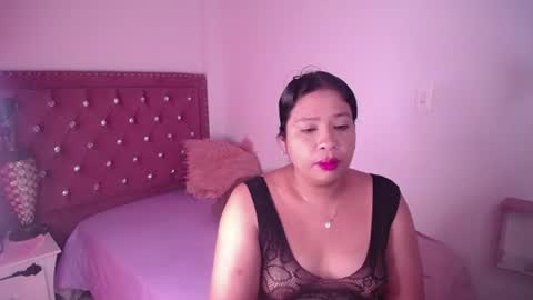 Snapshot of miafuegolatino chatting on 06-10-26, 03:07 mia online show from 06-10-26, 03:07