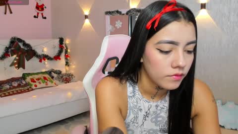 Mia Gomez online show from 12-28-24, 12:24