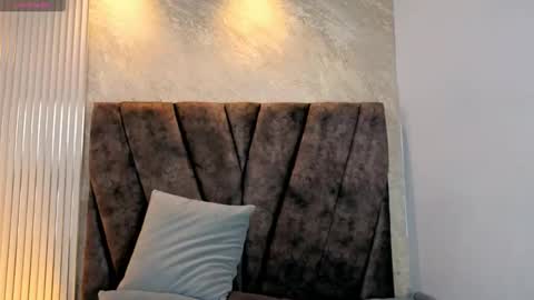 miagomezx online show from 02-11-26, 08:25