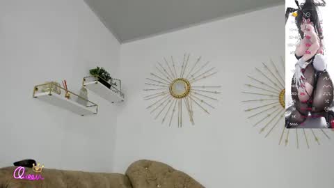 Miah Collins online show from 07-30-26, 05:01