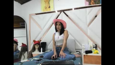 Mia Harper online show from 05-06-26, 03:02