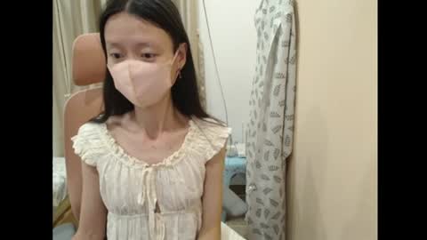 miahchan68 online show from 07-28-26, 02:13