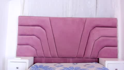 miajhonsonx online show from 12-01-25, 01:49