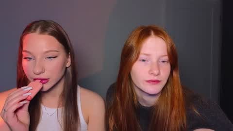 Snapshot of miakeler chatting on 02-06-25, 06:24 milanaaaa online show from 02-06-25, 06:24