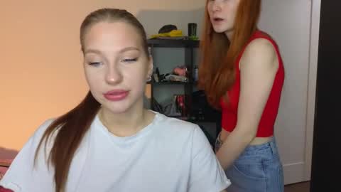 Snapshot of miakeler chatting on 02-20-25, 05:18 milanaaaa online show from 02-20-25, 05:18