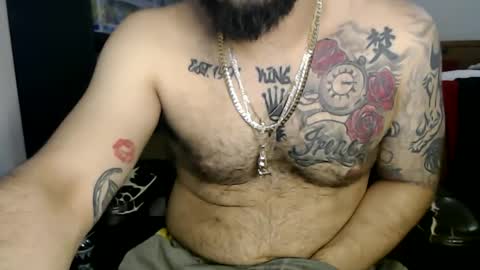 Snapshot of miaking chatting on 01-27-25, 04:41 Mark online show from 01-27-25, 04:41