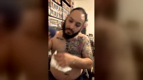 Mark online show from 04-28-26, 04:39