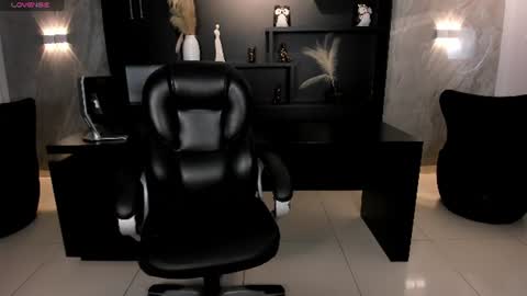 Call me Mia  online show from 06-16-26, 07:27