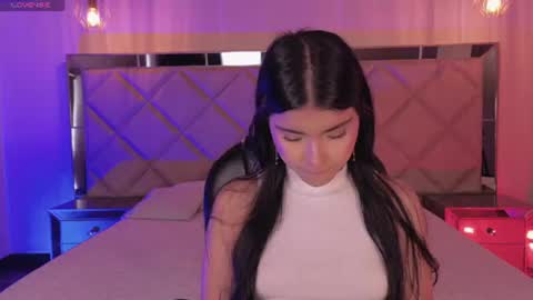 Call me Mia  online show from 07-08-26, 07:29