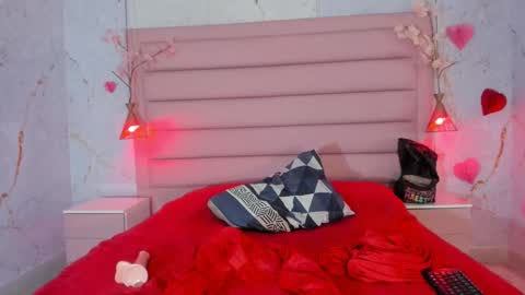 Mia 3 online show from 03-02-26, 07:26