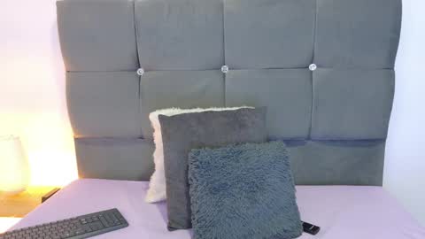 MIA online show from 04-08-26, 03:12