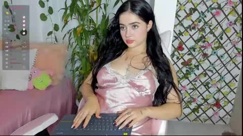 mia 600am-1000am Colombia time online show from 12-02-24, 10:01