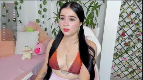 mia 600am-1000am Colombia time online show from 01-11-25, 08:54