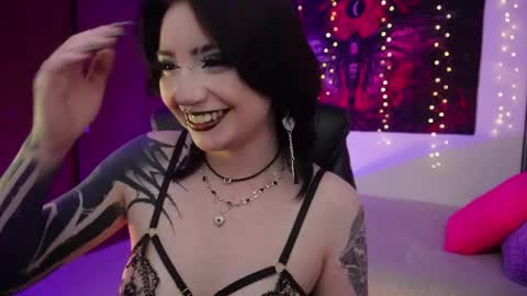 Lili online show from 04-07-26, 02:34