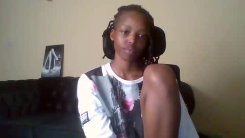 Muffin online show from 04-21-26, 12:00