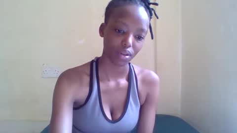 Snapshot of miami_muffin chatting on 05-26-26, 11:28 Muffin online show from 05-26-26, 11:28