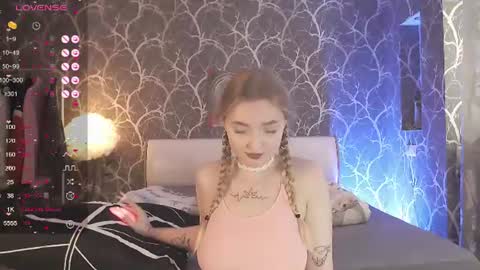 Mia online show from 07-02-26, 08:53