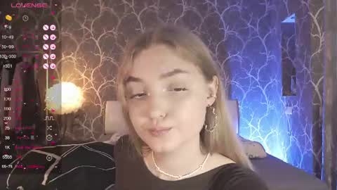 Mia online show from 07-07-26, 04:55