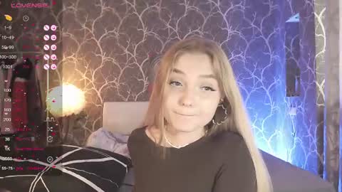Mia online show from 07-16-26, 01:50