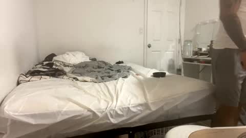 miamiclos1 online show from 11-10-25, 02:21