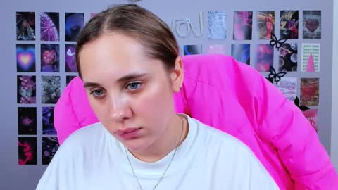 Snapshot of miamilas chatting on 02-08-25, 11:55 miamilas online show from 02-08-25, 11:55