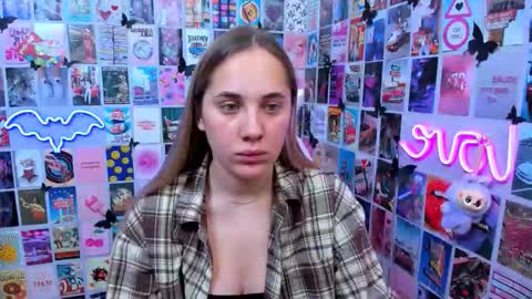 Snapshot of miamilas chatting on 10-20-25, 04:13 miamilas online show from 10-20-25, 04:13