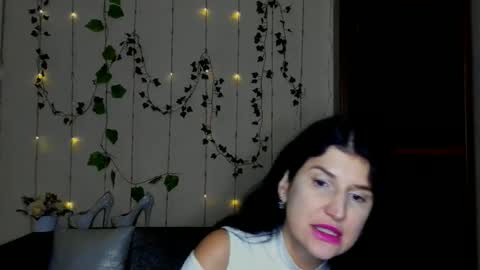 Alianna online show from 02-08-26, 12:19