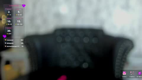 Snapshot of miamontoya chatting on 02-05-25, 03:52 Mia   -5 7001400 Follow  online show from 02-05-25, 03:52