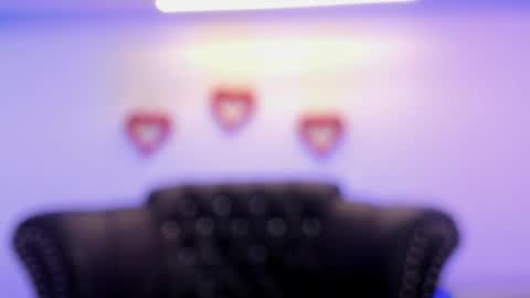 Snapshot of miamontoya chatting on 02-22-25, 03:58 Mia   -5 7001400 Follow  online show from 02-22-25, 03:58