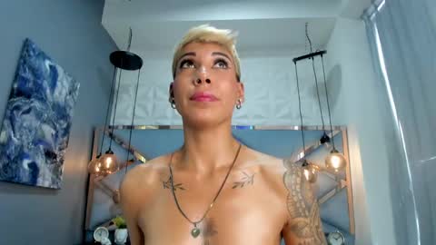 Mia Morgann online show from 12-31-24, 06:13