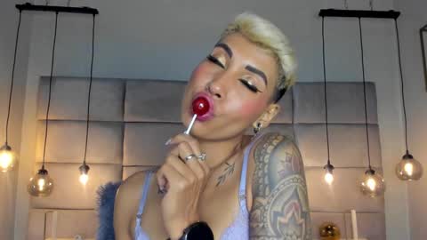 Mia Morgann online show from 01-13-25, 02:53