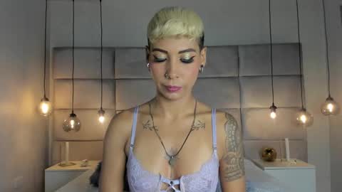 Mia Morgann online show from 01-31-25, 12:07