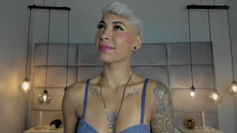 Mia Morgann online show from 02-02-25, 12:02