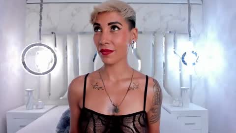 Mia Morgann online show from 02-27-25, 06:42