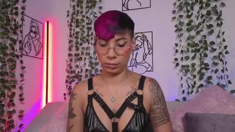 Mia Morgann online show from 05-07-26, 02:44