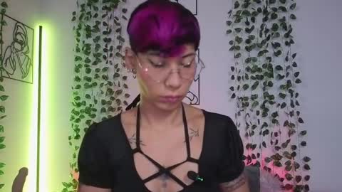 Mia Morgann online show from 05-20-26, 12:00
