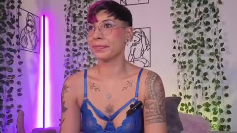 Mia Morgann online show from 05-27-26, 02:36