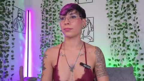 Mia Morgann online show from 06-06-26, 05:28