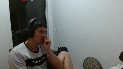 miaou_miaou online show from 04-27-26, 02:42