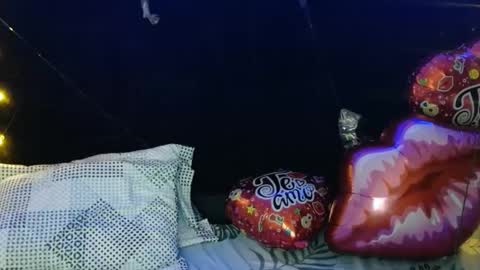 Snapshot of miapeyton chatting on 02-18-25, 06:47 Mia Peyton   online show from 02-18-25, 06:47