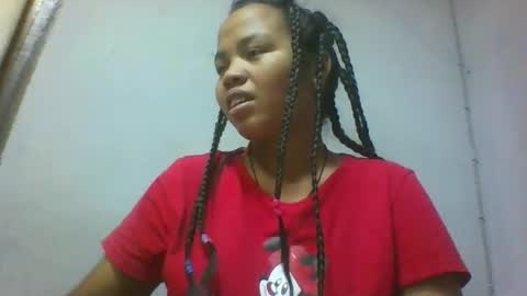 Snapshot of miarii chatting on 05-13-26, 07:06 miarii online show from 05-13-26, 07:06