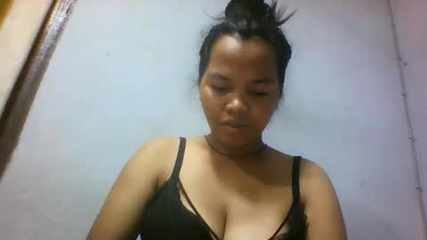 Snapshot of miarii chatting on 05-14-26, 10:55 miarii online show from 05-14-26, 10:55