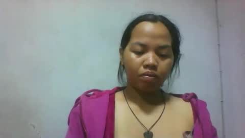 Snapshot of miarii chatting on 05-28-26, 05:05 miarii online show from 05-28-26, 05:05