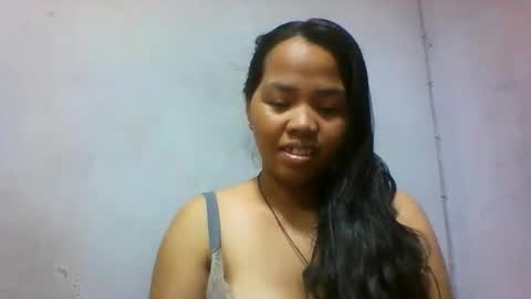 Snapshot of miarii chatting on 05-29-26, 05:38 miarii online show from 05-29-26, 05:38