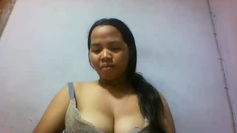 Snapshot of miarii chatting on 06-04-26, 03:51 miarii online show from 06-04-26, 03:51